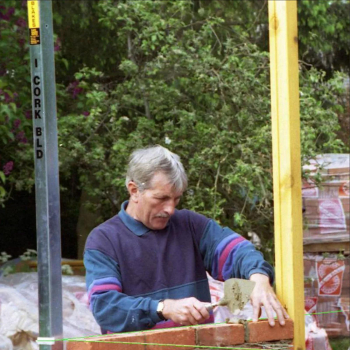 External Profiles 2.6m L.O.N.G Version, Zinc Plated, Complete with Fittings (1 Pair) Image 2