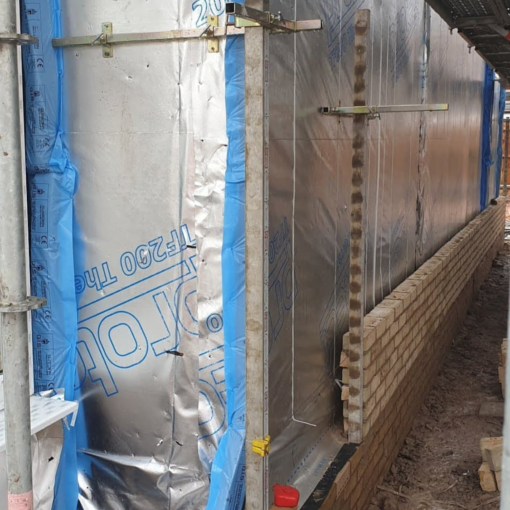 BT Engineering Top Clamp Adjoining Timber Clamp 150mm Cavity Image 4